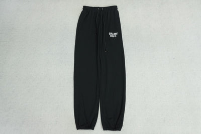 G - SWEATPANTS