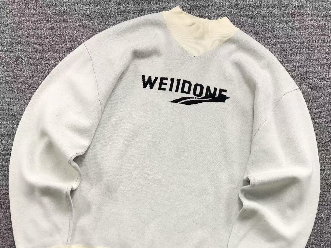 W - SWEATER