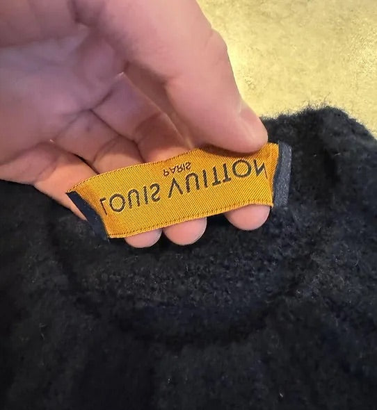 VINORA - LOUIS V SWEATER