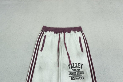 V - SWEATPANTS