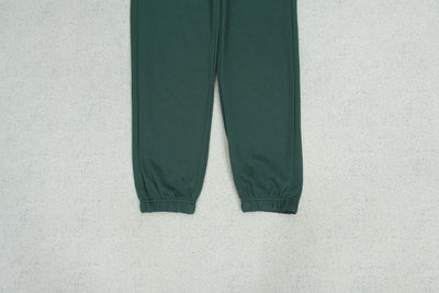 C - SWEATPANTS