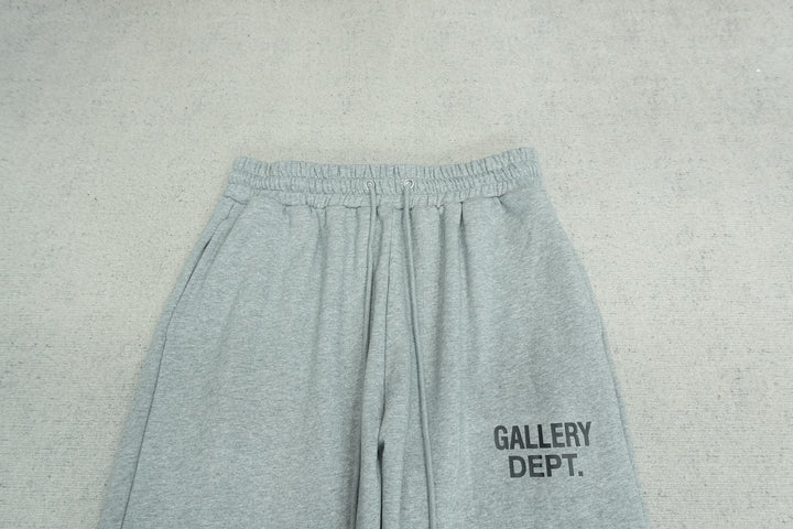 G - SWEATPANTS