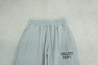 G - SWEATPANTS