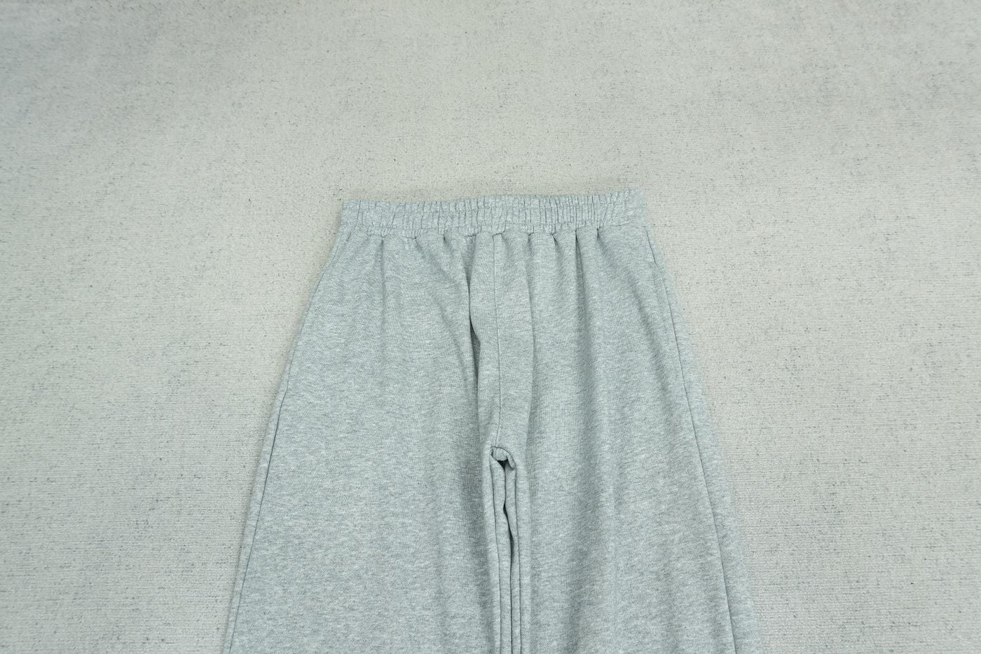C - SWEATPANTS