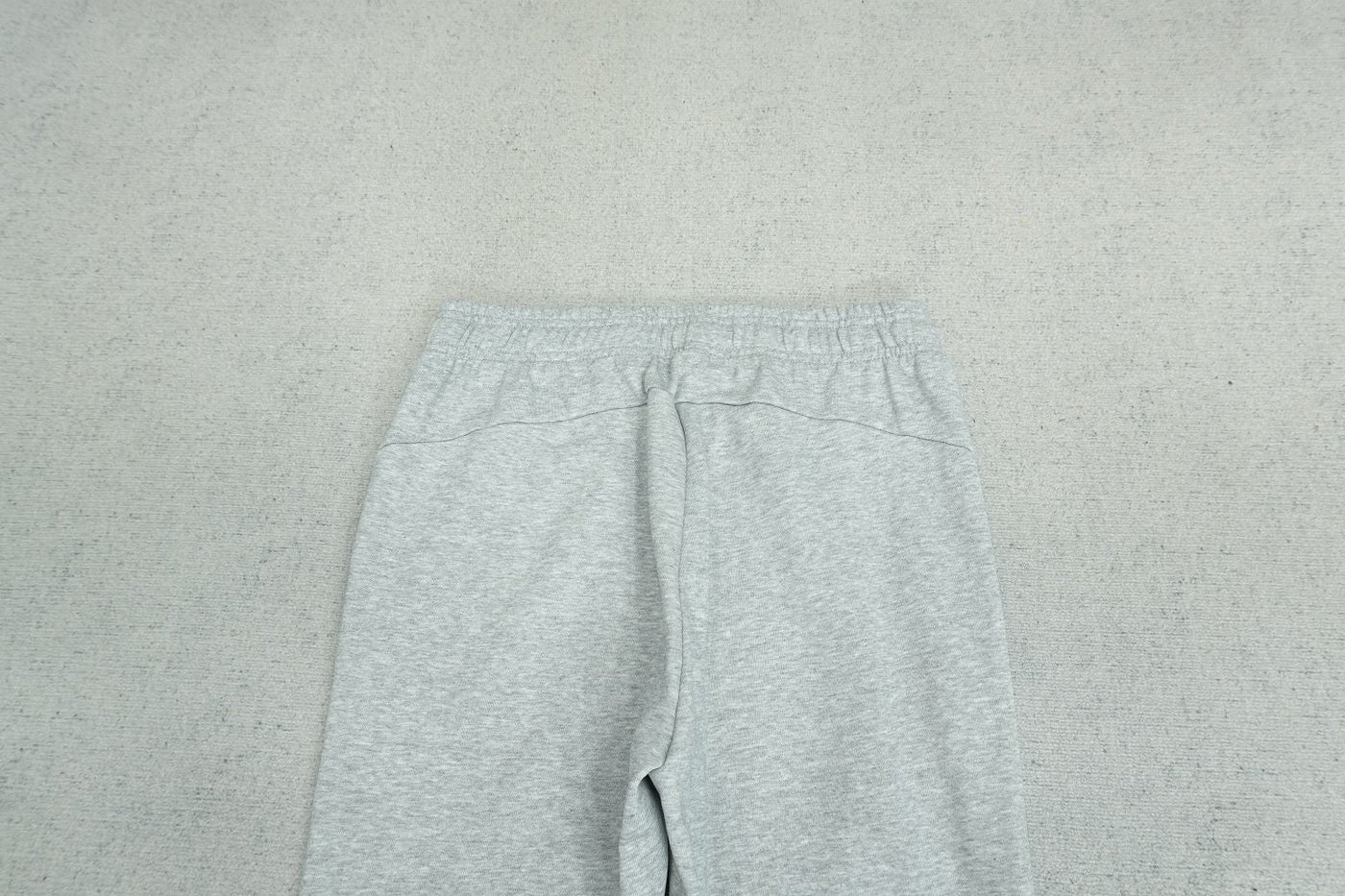 C - SWEATPANTS