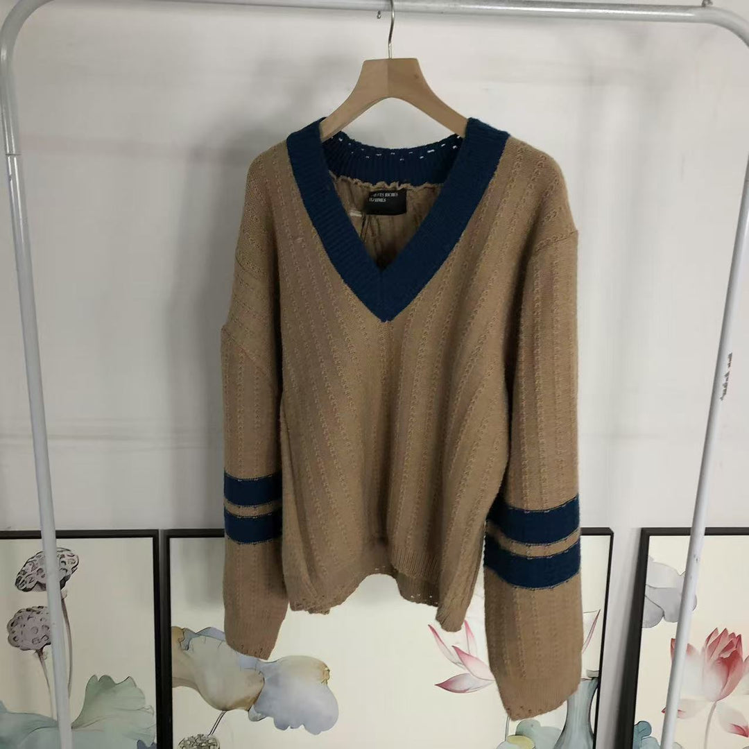 E - SWEATER