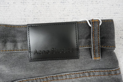 A - JEANS