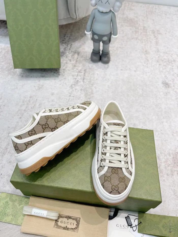 GG - SNEAKERS