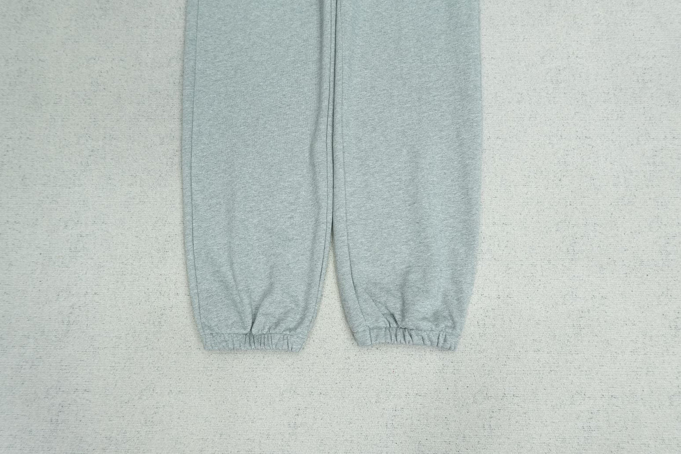 G - SWEATPANTS