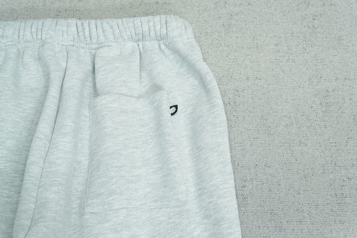 B - SWEATPANTS