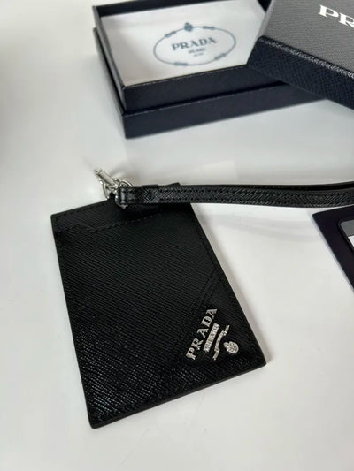 P - CARD HOLDER