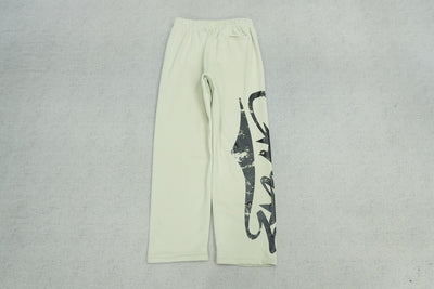 C - SWEATPANTS
