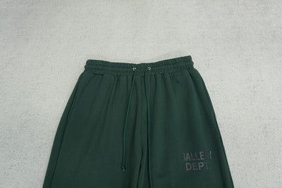 G - SWEATPANTS