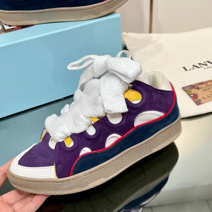 L - SNEAKERS