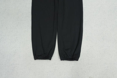 G - SWEATPANTS
