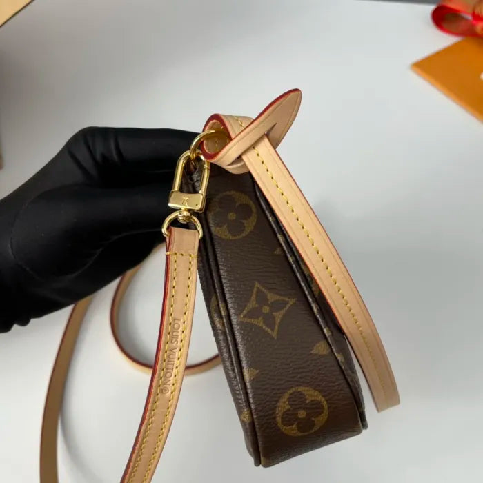 LOUIS V - TASCHE