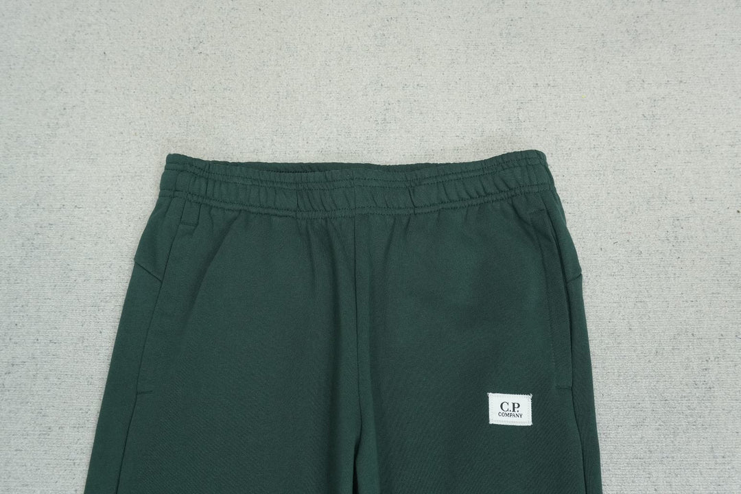 C - SWEATPANTS