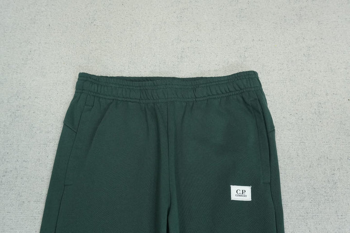 C - SWEATPANTS