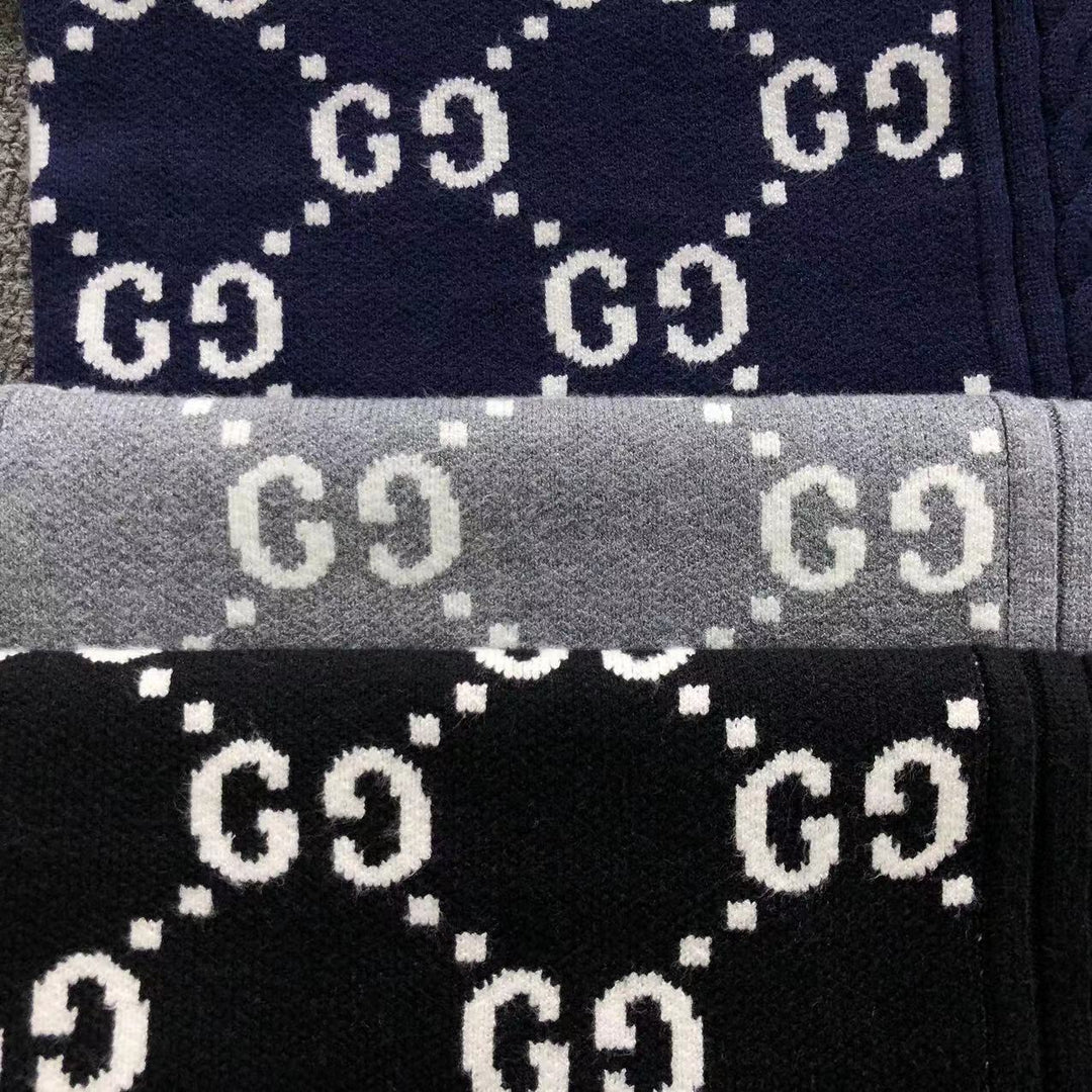 GG - SWEATER