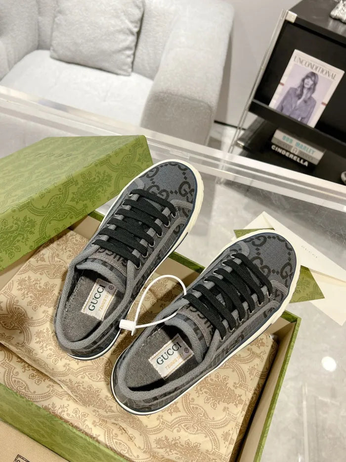GG - SNEAKERS