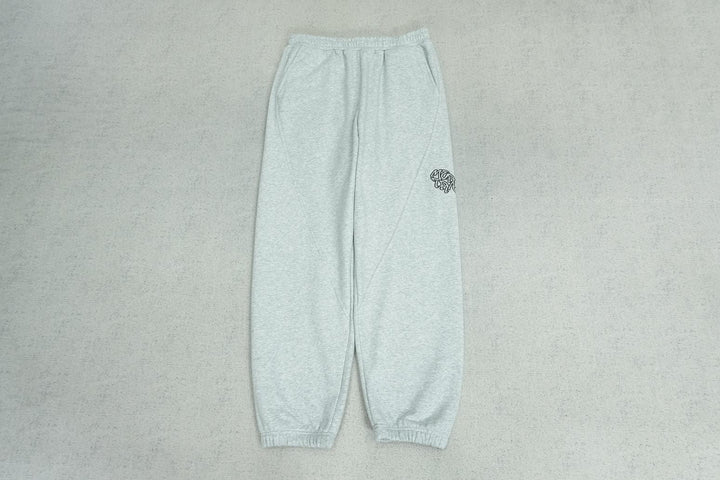 M - SWEATPANTS