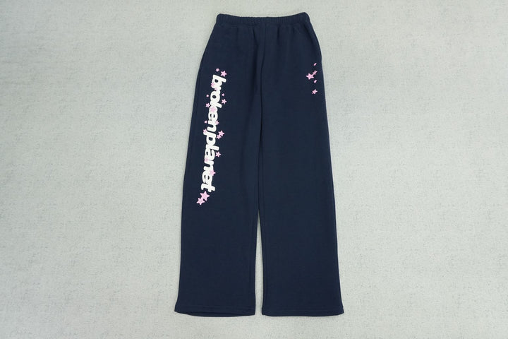 B - SWEATPANTS