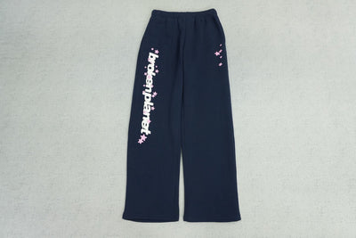 B - SWEATPANTS