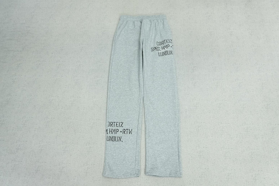 C - SWEATPANTS