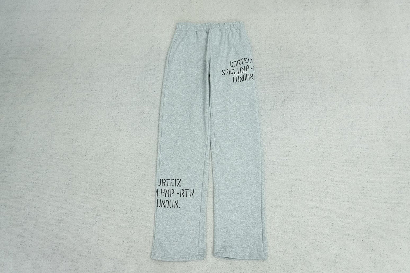 C - SWEATPANTS