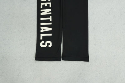 F - SWEATPANTS