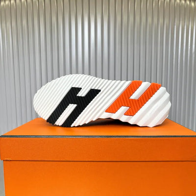 H - SNEAKERS
