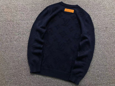 L - SWEATER