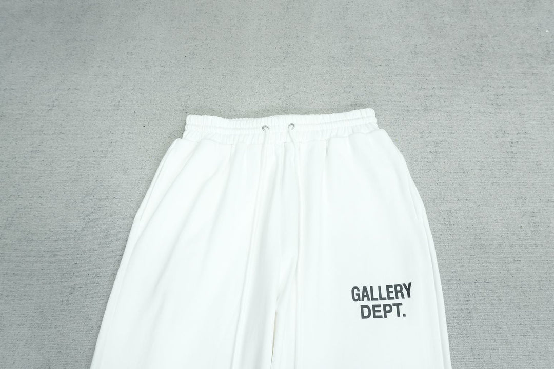 G - SWEATPANTS