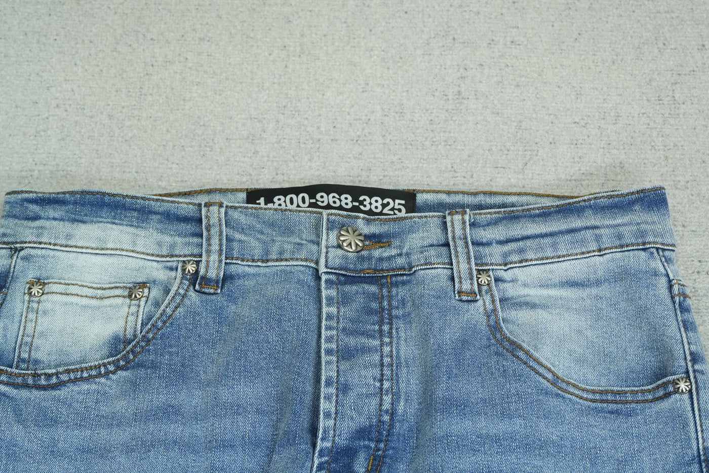 L - JEANS