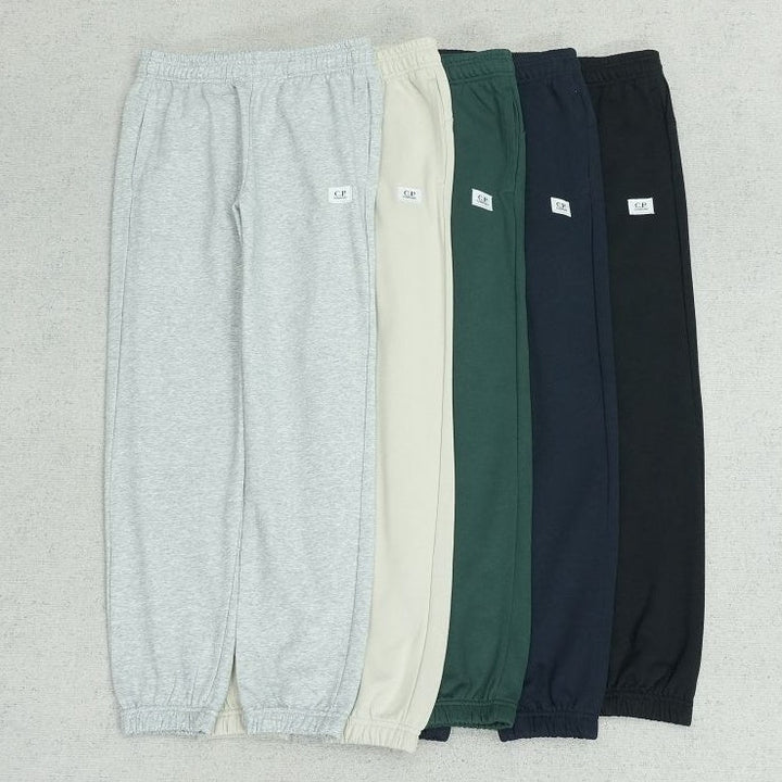 C - SWEATPANTS