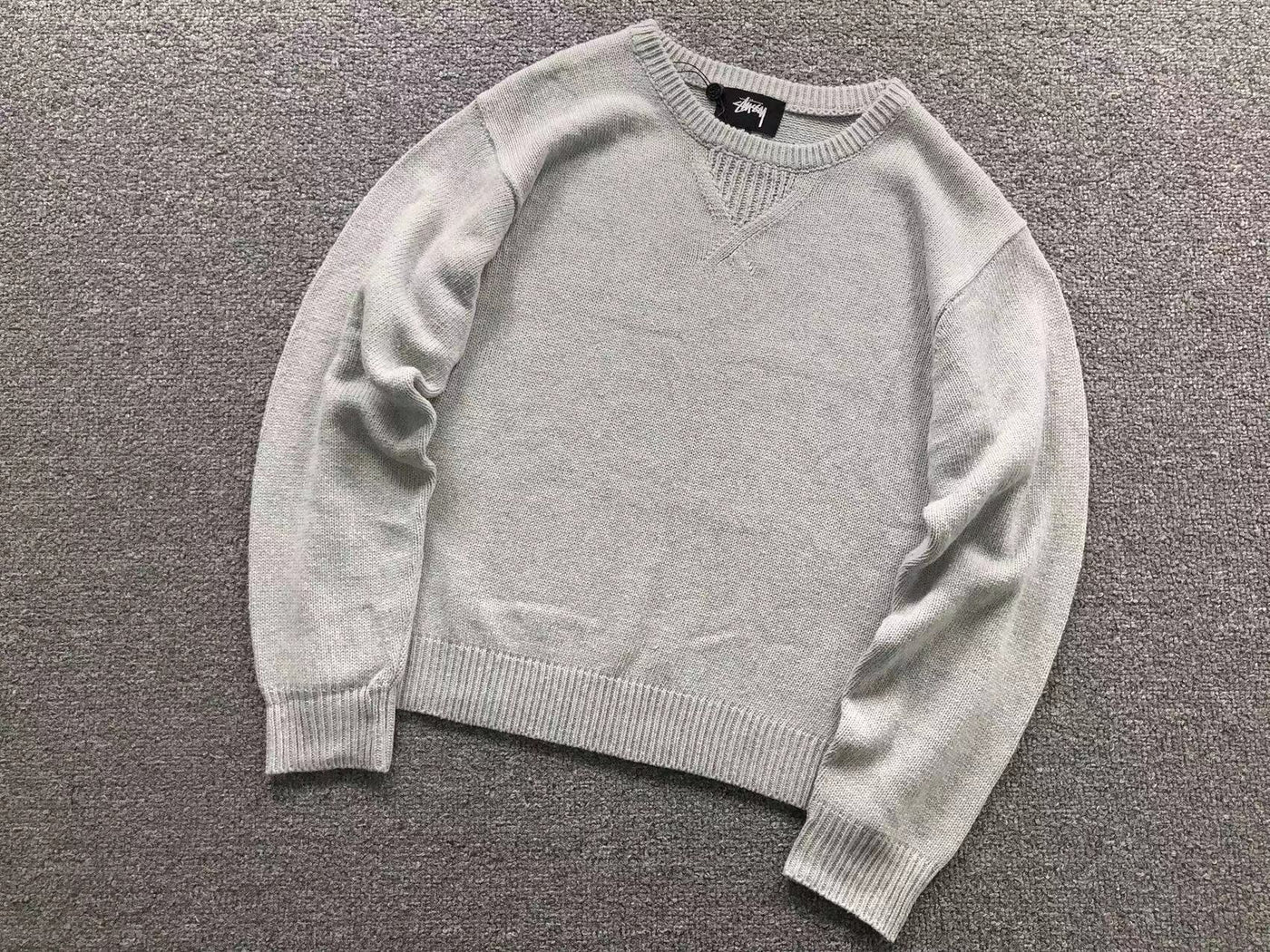 S - SWEATER