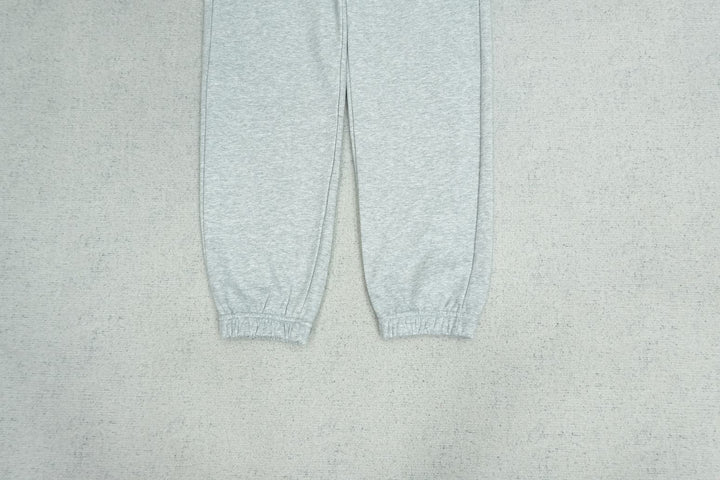 C - SWEATPANTS