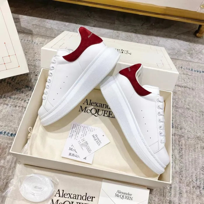 A - SNEAKERS