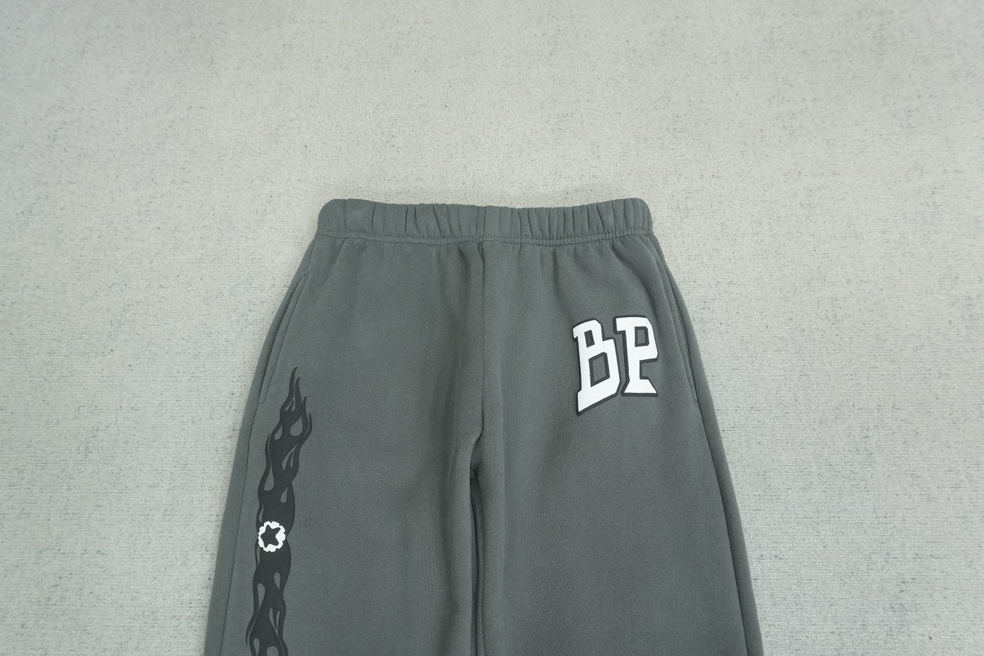 B - SWEATPANTS