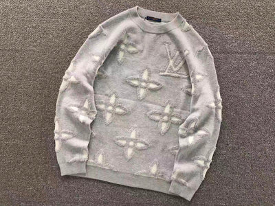 L - SWEATER
