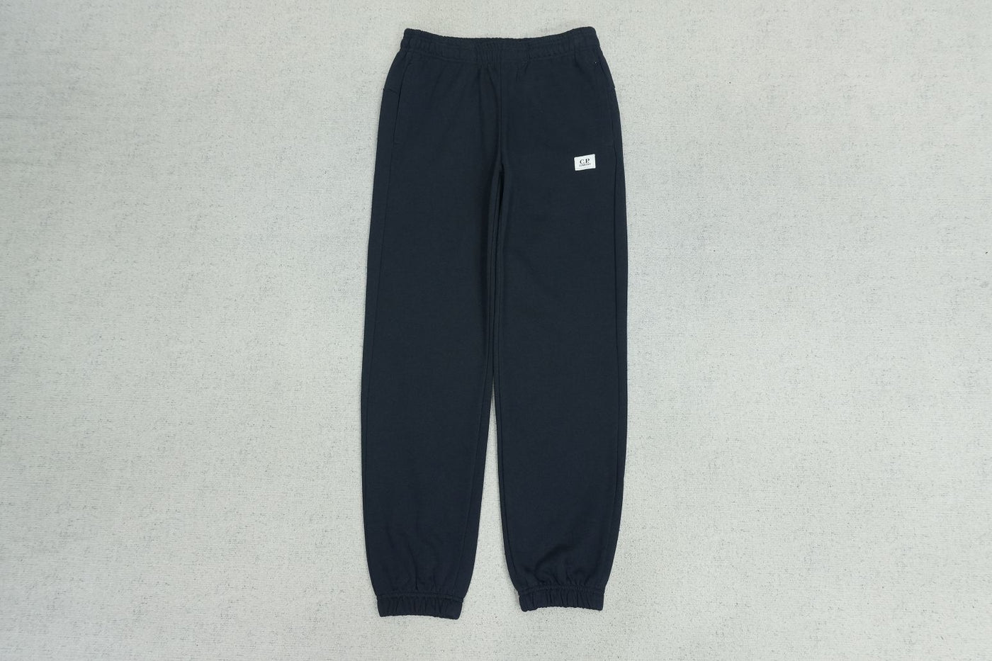 C - SWEATPANTS