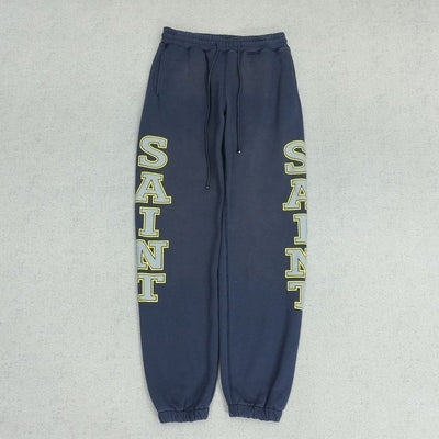 S - SWEATPANTS