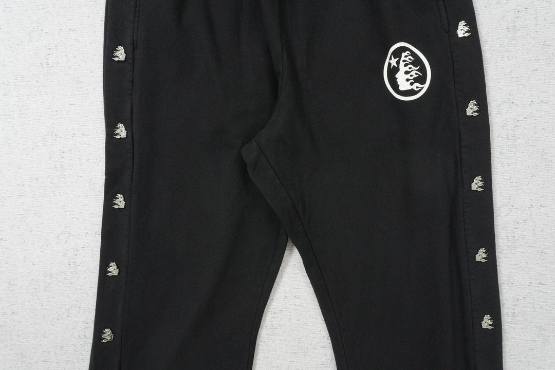 H - SWEATPANTS