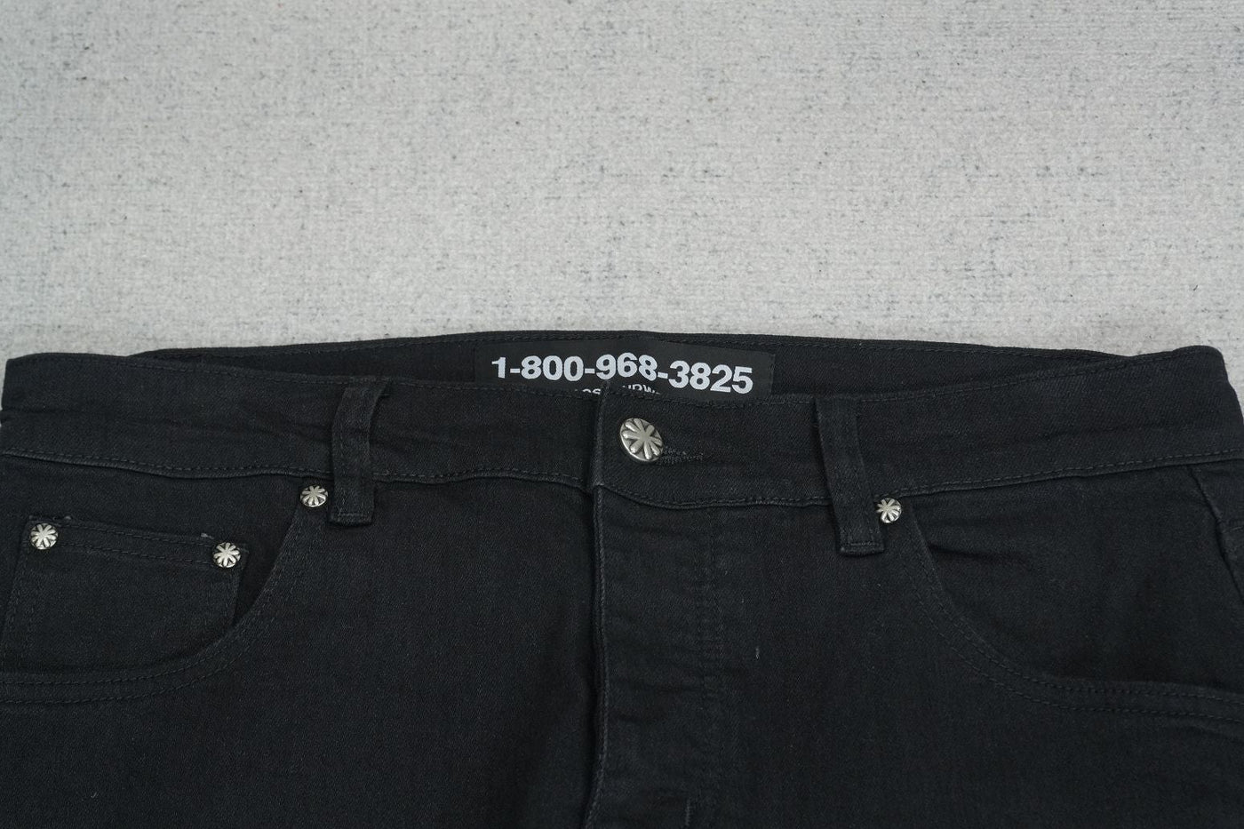 L - JEANS