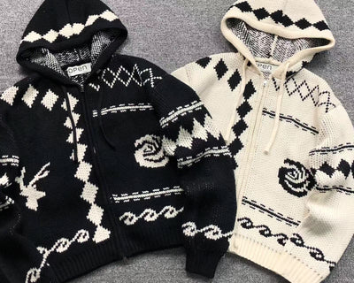 O - SWEATER