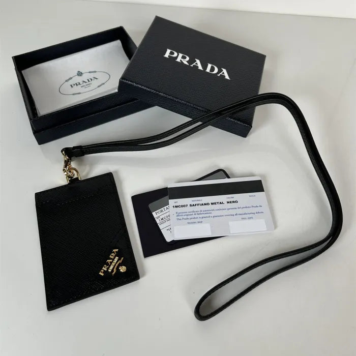 P - CARD HOLDER