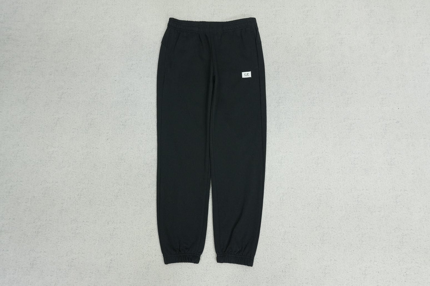 C - SWEATPANTS