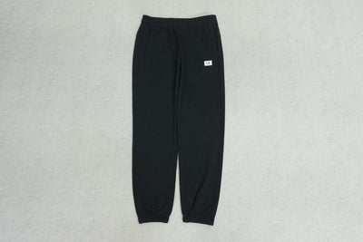 C - SWEATPANTS