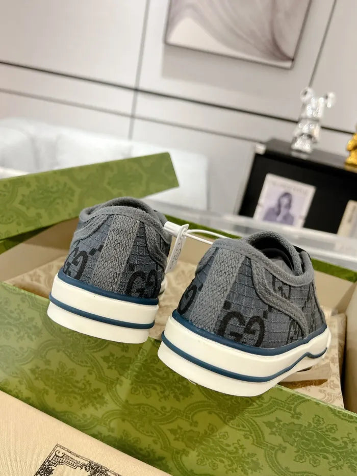 GG - SNEAKERS